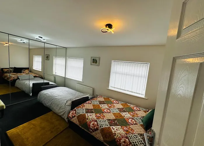 Liberty Inn Room With Sharing Toilet And Kitchen